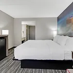 Clarion Pointe Near Erie Casino